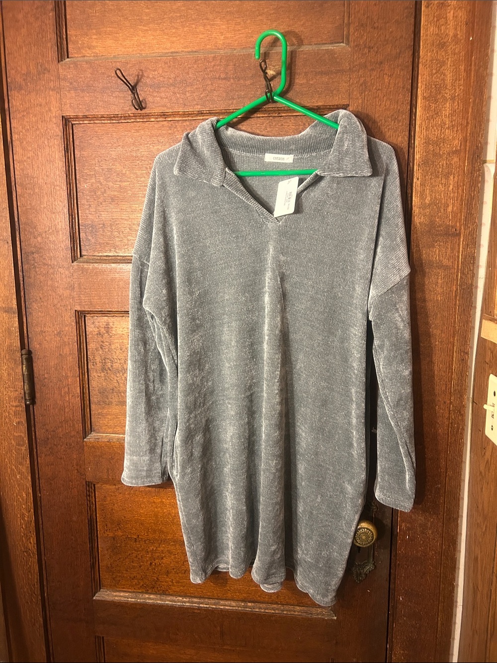 Cherish Light Gray Plush V-Neck Collared Dress sz L